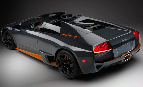 Lamborghini’s full-frontal concept – the Murcielago LP650-4 roadster